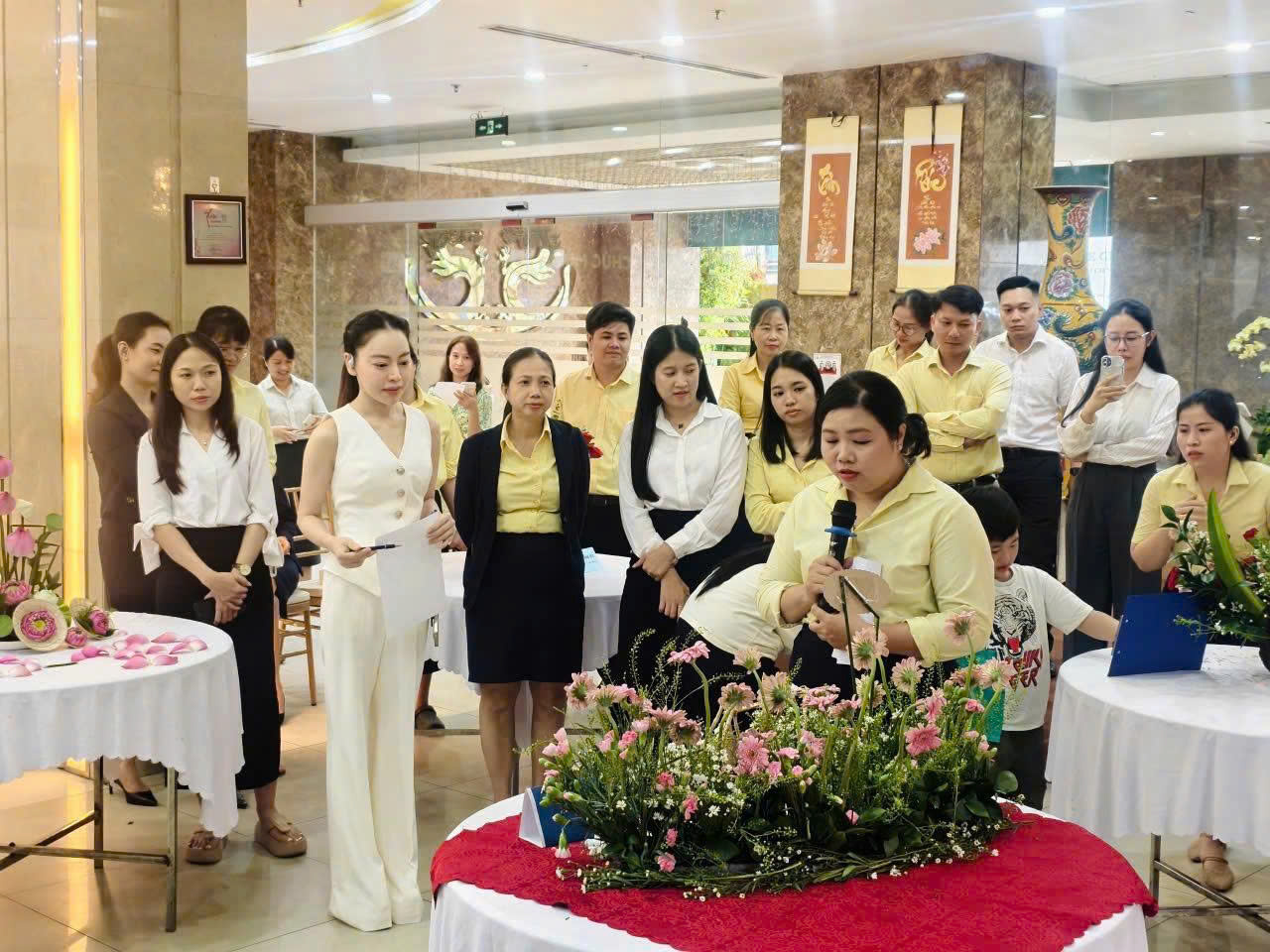 RẠNG RỠ SẮC HOA – RỘN RÀNG NGÀY 20/10 TẠI TẬP ĐOÀN HOÀNG QUÂN